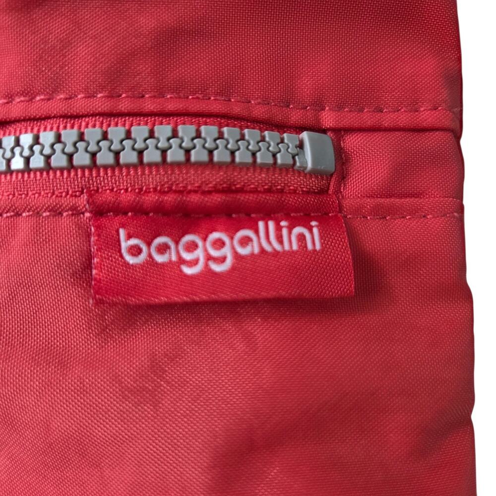 Baggallini Coral Nylon Travel Crossbody Bag/Purse Multiple Zippers Utility - Picture 3 of 13
